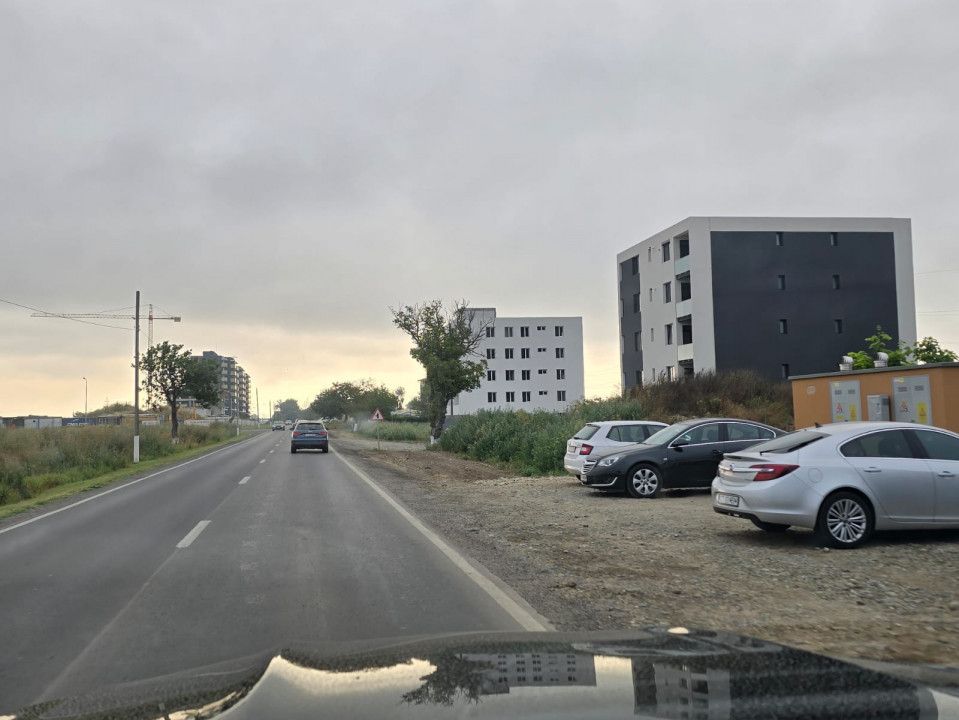 Teren de vanzare in Lazu – fotografia 6 din 14