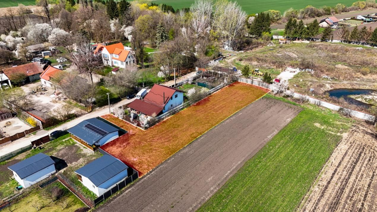 Teren pentru construcții în Stupini, cu potențial imens – fotografia 3 din 13