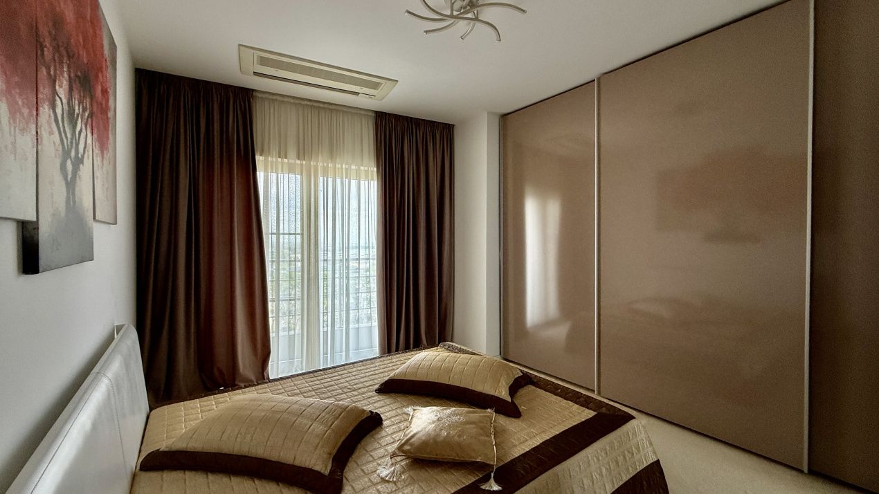 Penthouse UNIC 204 mp totali in Tomis Nord Constanta mobilat si utilat – fotografia 25 din 38