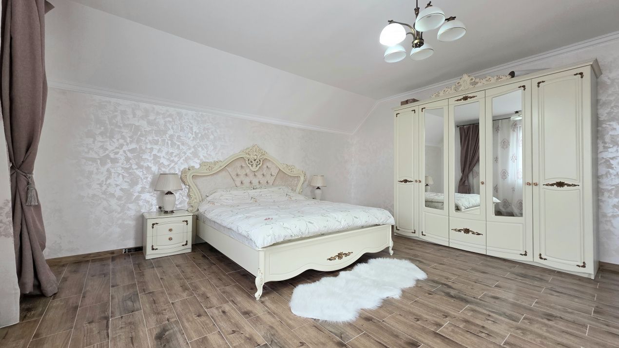 Vilă P+1 spațioasă – Năvodari, zona centrală – fotografia 9 din 29
