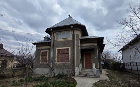 Vilă interbelică | Str. Căpitan Andreescu Ion | 250 mp utili | Teren 740 mp