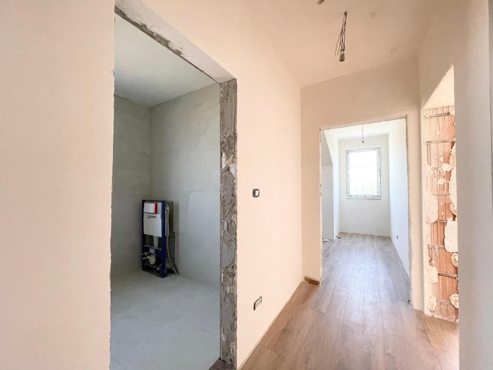 Duplex 4 camere pozitie excelenta - Mosnita Veche – fotografia 3 din 13