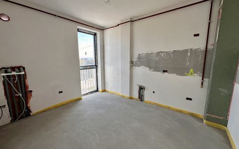 Apartament 3 camere Bloc Nou in Cetate finisat la cheie