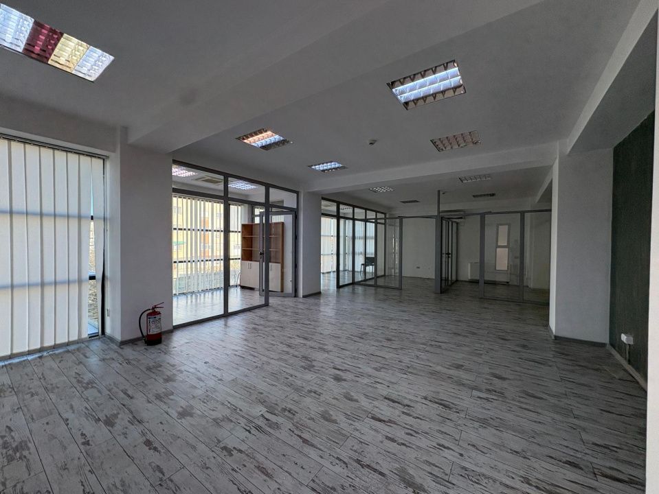 Spatiu birouri, 180 mp, Cartier Gara, zona Guliver – fotografia 1 din 12