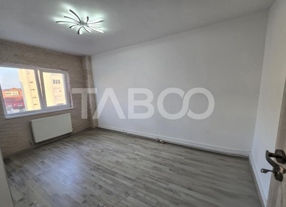 Apartament 3 camere decomandat 2 bai balcon Mihai Viteazul Sibiu – fotografia 5 din 13