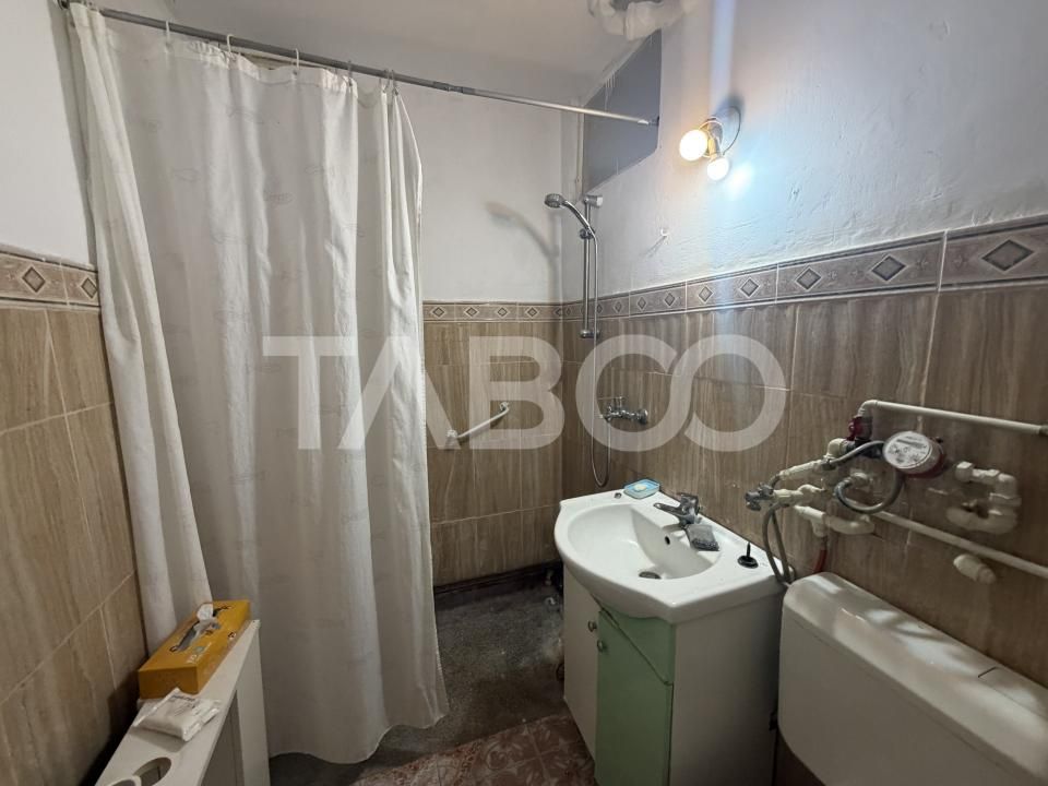 Apartament 2 camere decomandat parter gradina zona Negoiu – fotografia 5 din 5
