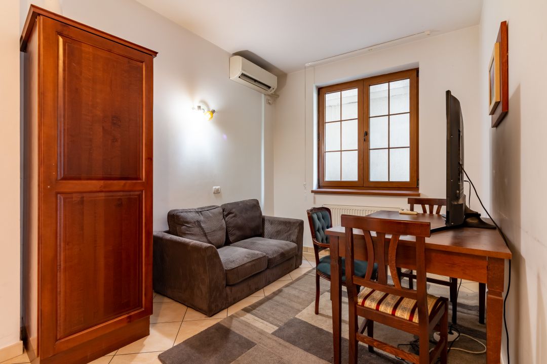 Com0%| Cladire multifunctionala Unirii– Hotel Piri | 9 studiouri independente – fotografia 21 din 49