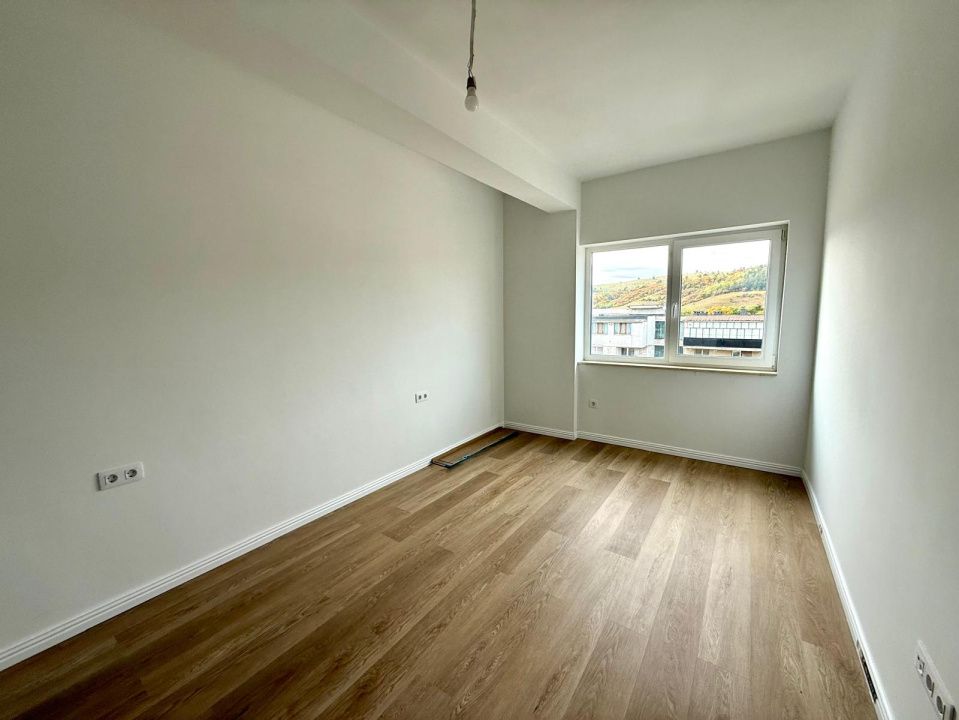 De vânzare apartament nou, finisat 3 camere, 74 mp. - Comuna Baciu – fotografia 9 din 13