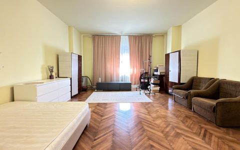Apartament 1 camera, 42 mp utili, etaj 3, lift - zona Medicina