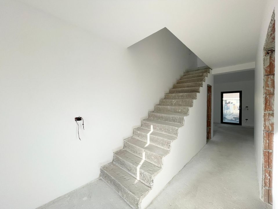 Duplex 120mp - 4 camere - Mosnita Noua – fotografia 7 din 16
