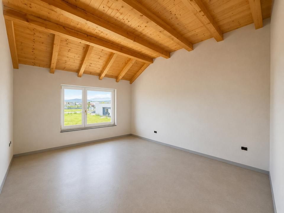 Casă P+M | 4 Camere | 210 mp | Teren 2.143 mp | Săvinești – fotografia 6 din 9