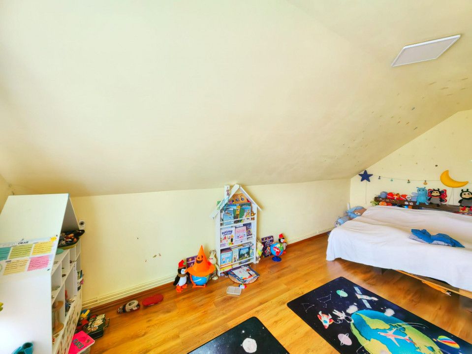 Casa Inedita , 300 mp utili, P+M,  5 bai, 6 dormitoare , 1975 mp teren,  Sacalaz – fotografia 13 din 91