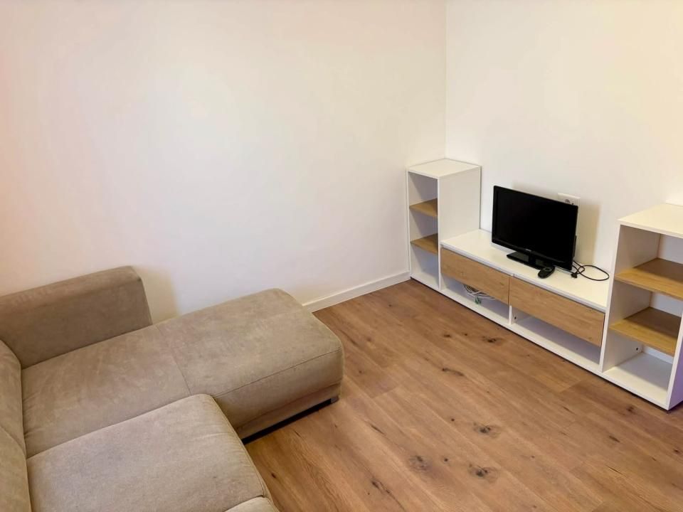 Garsoniera, 16 mp utili, etaj 3, renovata - Zona UMT – fotografia 5 din 7