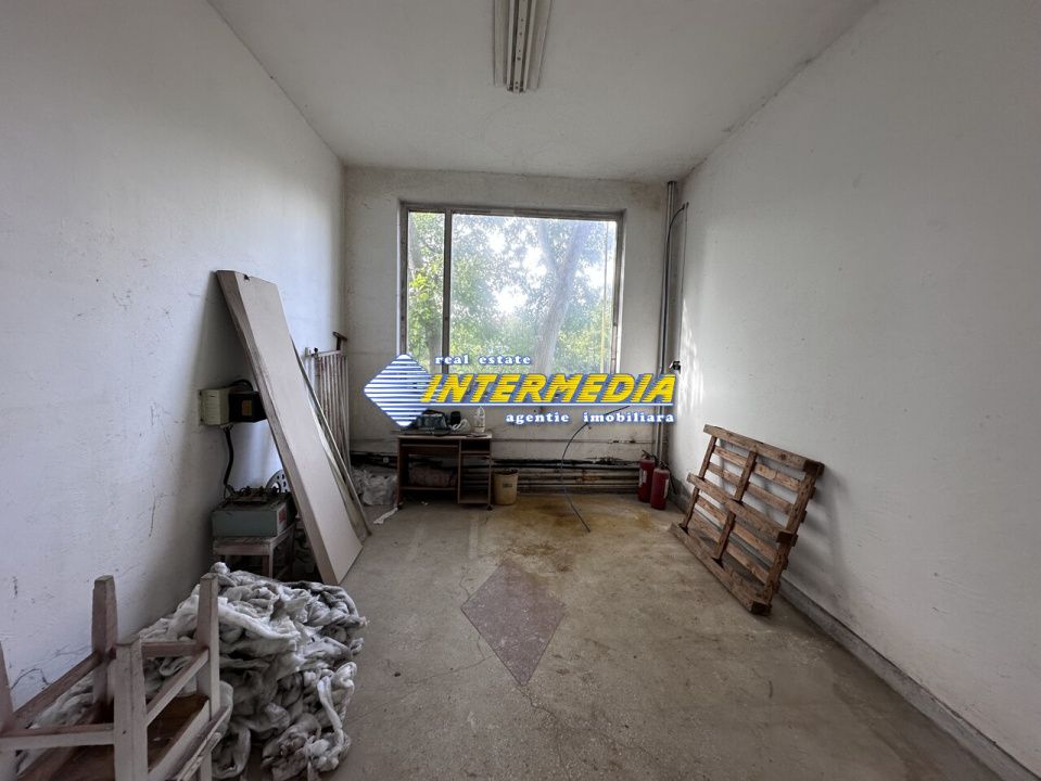 SPATIU COMERCIAL I CENTRU I SUPRAFATA 250 MP I PRETABIL CROITORIE I – fotografia 2 din 14