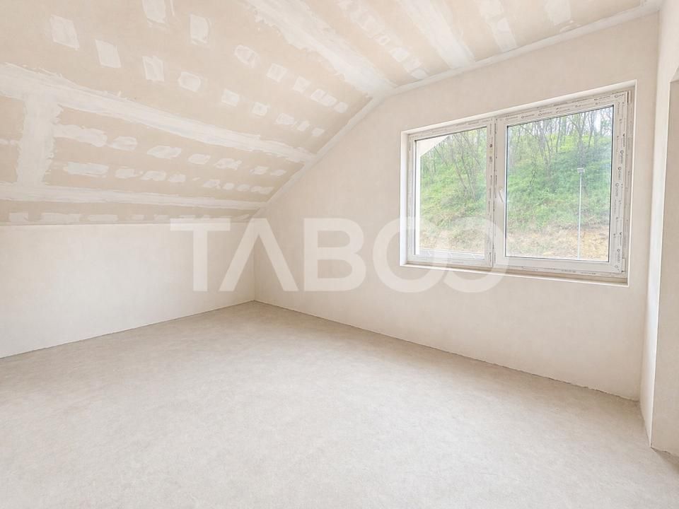 Casa duplex cu 4 camere si curte in Floresti Tauti – fotografia 9 din 9
