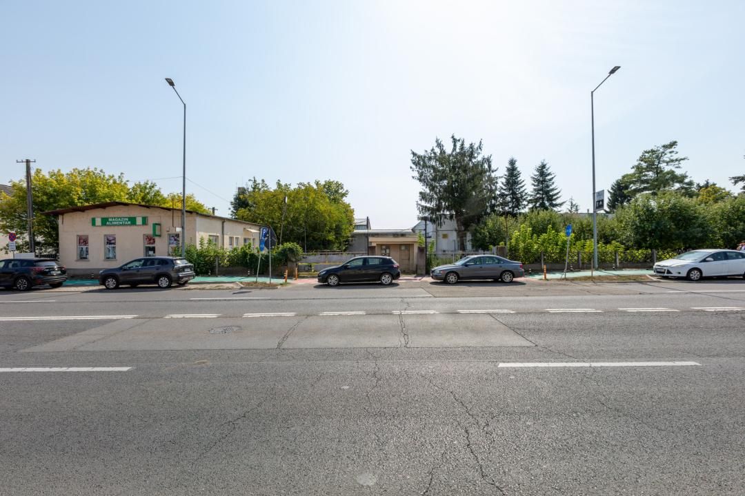Proprietate de vânzare pentru investiție–teren 3874mp+construcții 989mp, Bacău – fotografia 2 din 47