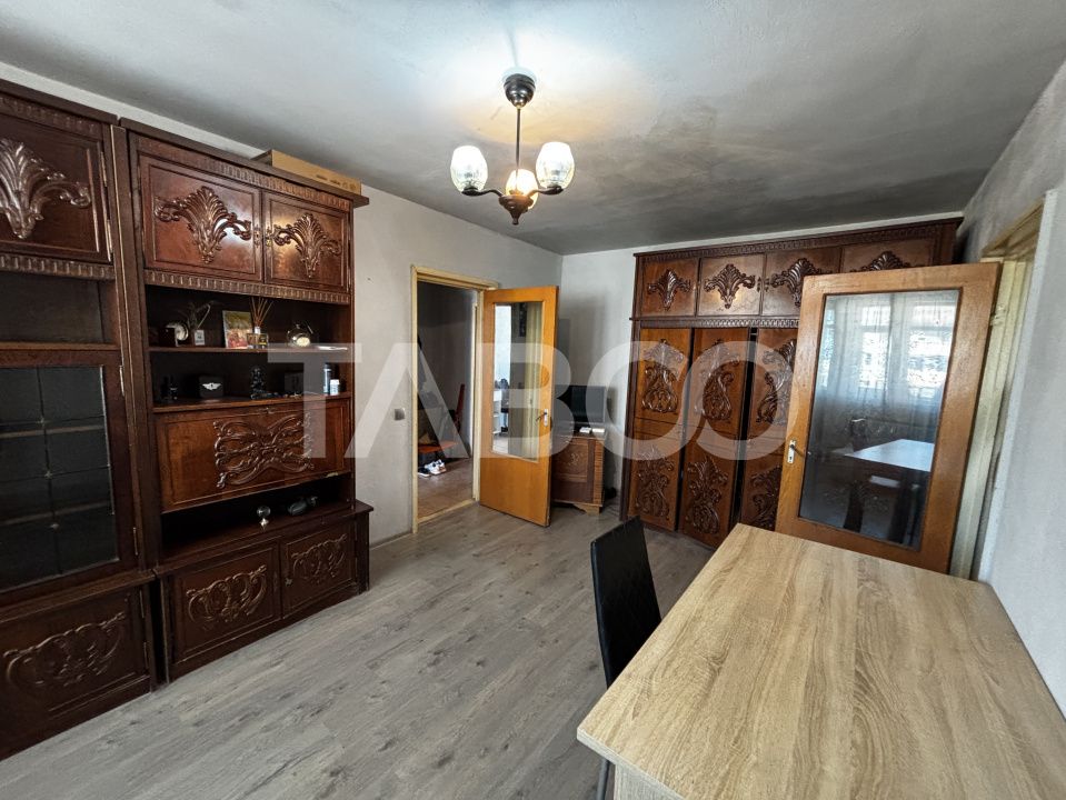 Apartament de vanzare  2 camere 47mp+7mp balcon zona Mihai Viteazul – fotografia 4 din 11