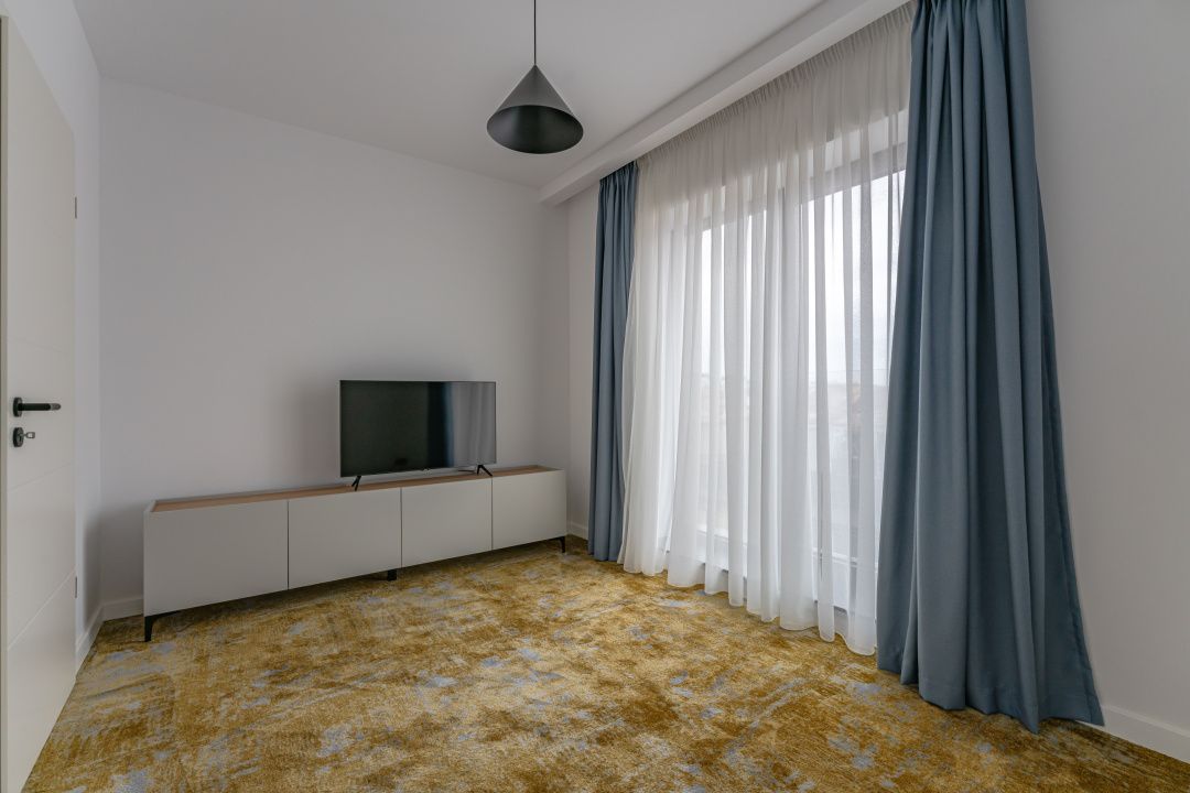 Apartament 3 camere cu vedere panoramică spre centrul vechi Brașov – fotografia 5 din 12
