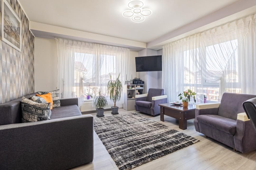 3 camere | 92mp | Scară interioară + Parcare – fotografia 2 din 17