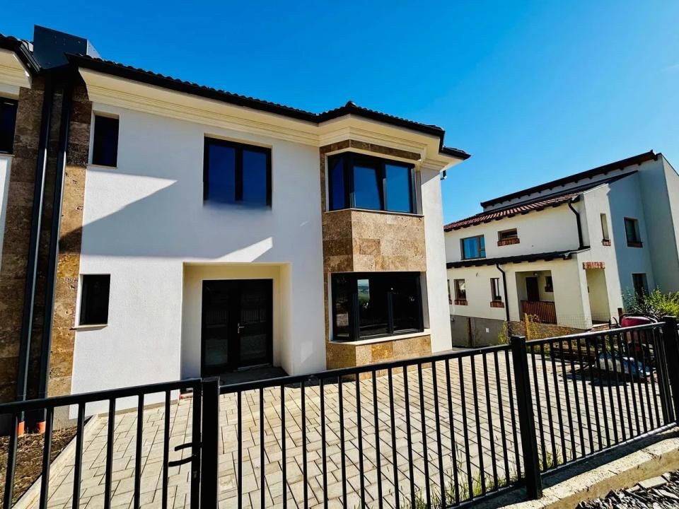 Duplex, 168 mp utili, teren individual 600 mp, 4 dormitoare | sat Gheorgheni – fotografia 2 din 9