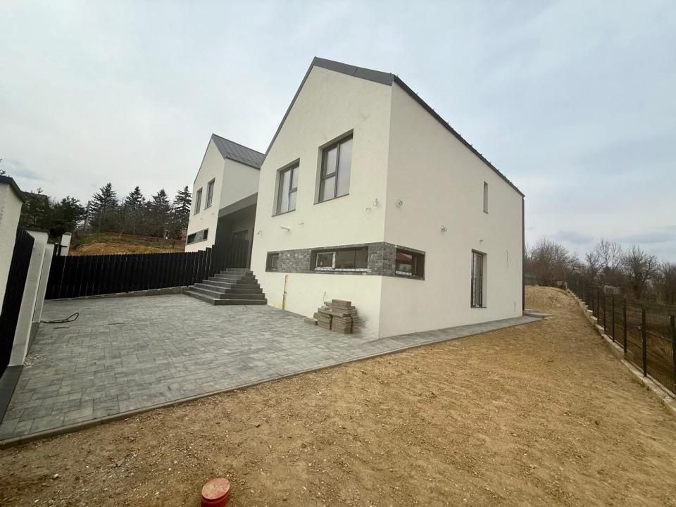 Oportunitate ! Casa individuală 150 mp utili , 550 teren, Feleacu – fotografia 1 din 16