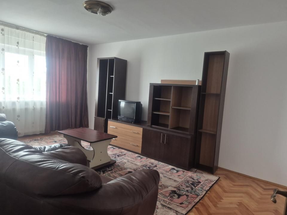 De închiriat apartament 3 camere in Pitești Popa Sapca – fotografia 11 din 14