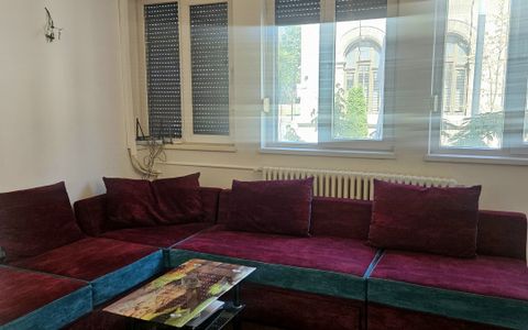 Apartament 2 camere + pod amenajat, situat pe Str. Ștefan cel Mare