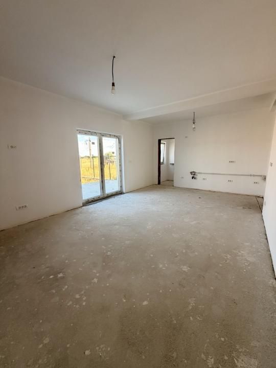 Duplex modern 4 camere, unit prin camera tehnica - Giarmata – fotografia 1 din 18