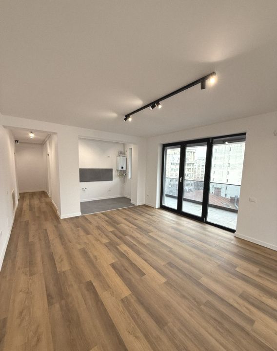 2 camere Decebal/ Th Sperantia/ bloc 2023/ pretabil birou/ rezidenta/ nemobilat – fotografia 2 din 13