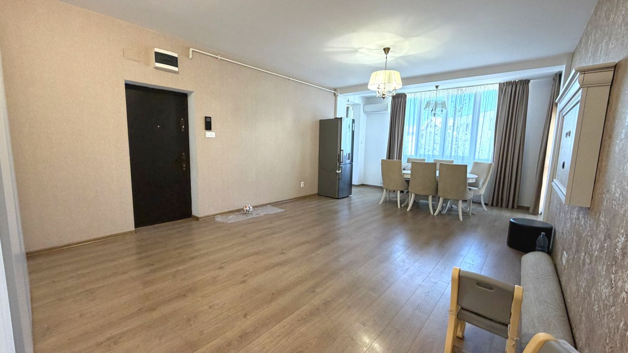 APARTAMENT 3 CAMERE | BLOC NOU | CENTRU | 2 BĂI | BALCON | BOXA | PARCARE | – fotografia 14 din 16