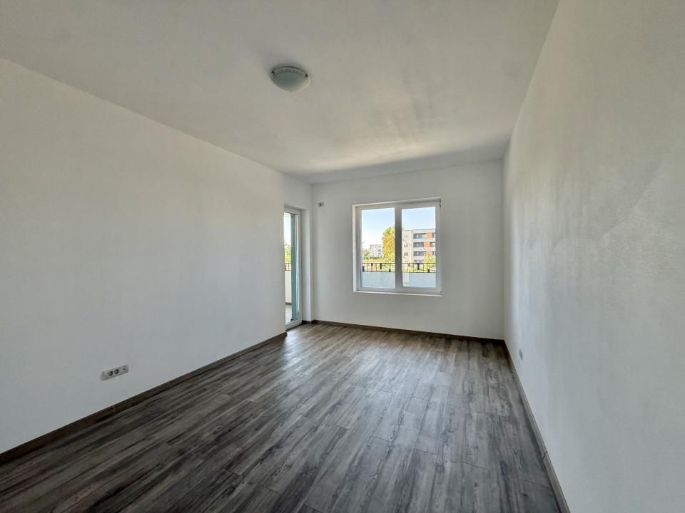 Apartament 2 camere, decomandat, etaj 1, terasa 20mp in Giroc – fotografia 2 din 11