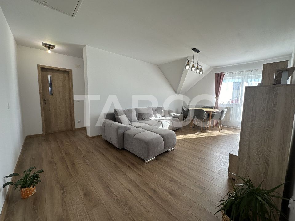 Apartament spatios si decomandat de vanzare parcare balcon Selimbar – fotografia 1 din 12