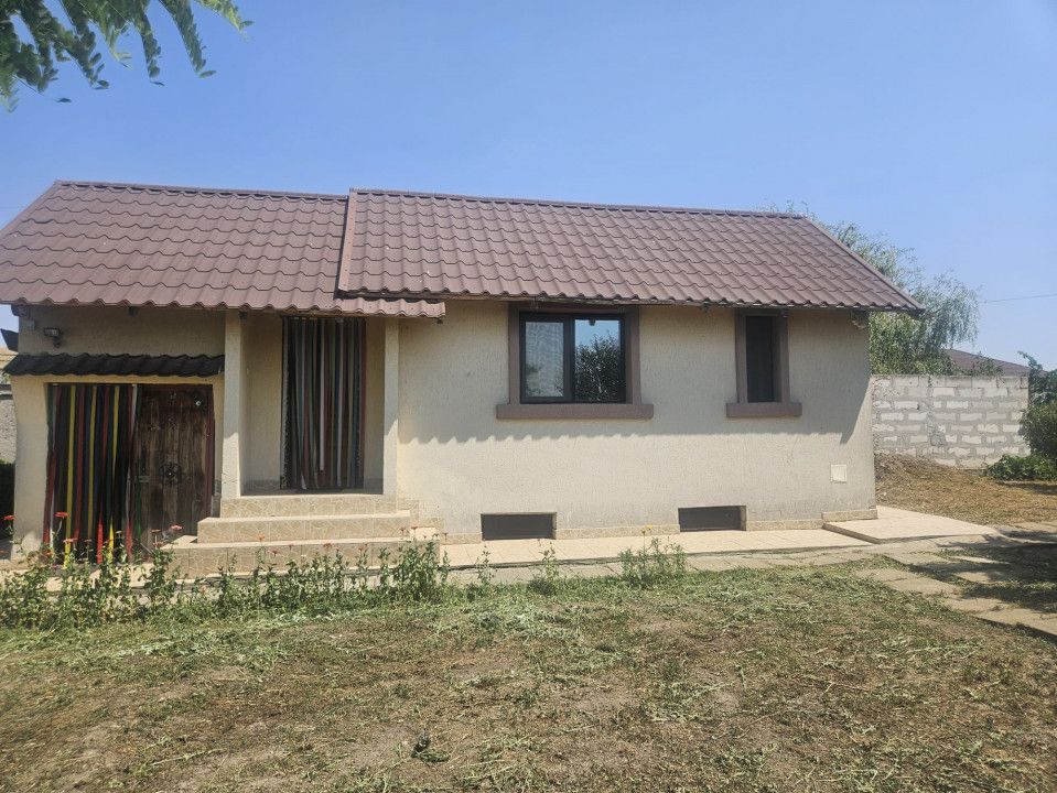 Casa cu teren 1200 mp situata in Localitatea Mihai Kogalniceanu – fotografia 2 din 14