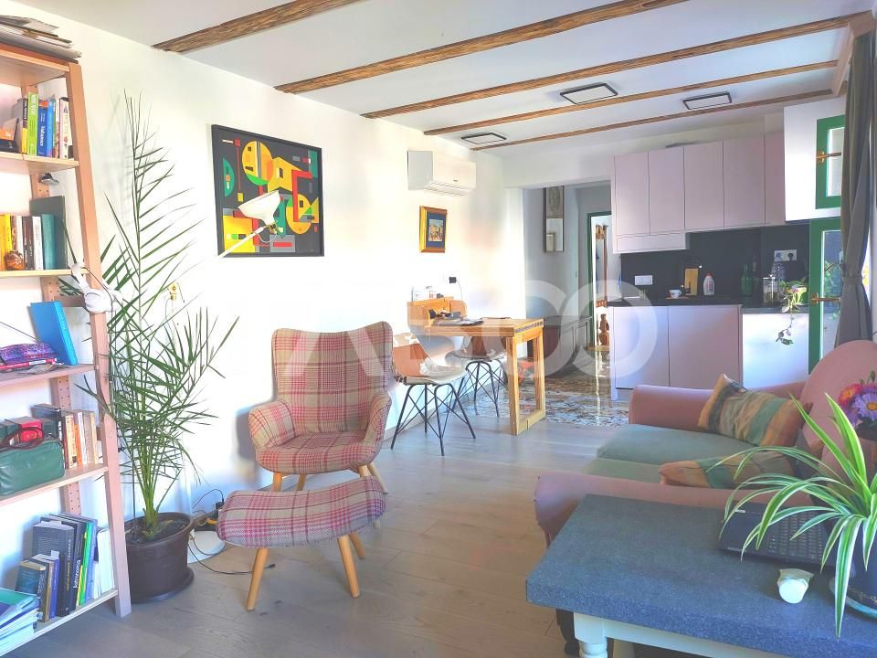 Apartament de vanzare 105 mp 3 camere curte 340 mp in acte Cisnadie – fotografia 4 din 27
