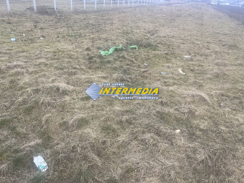 Okazie! 1400 mp. Teren intravilan Alba Iulia Zona Ampoi 3 utilizare Gradina – fotografia 3 din 5