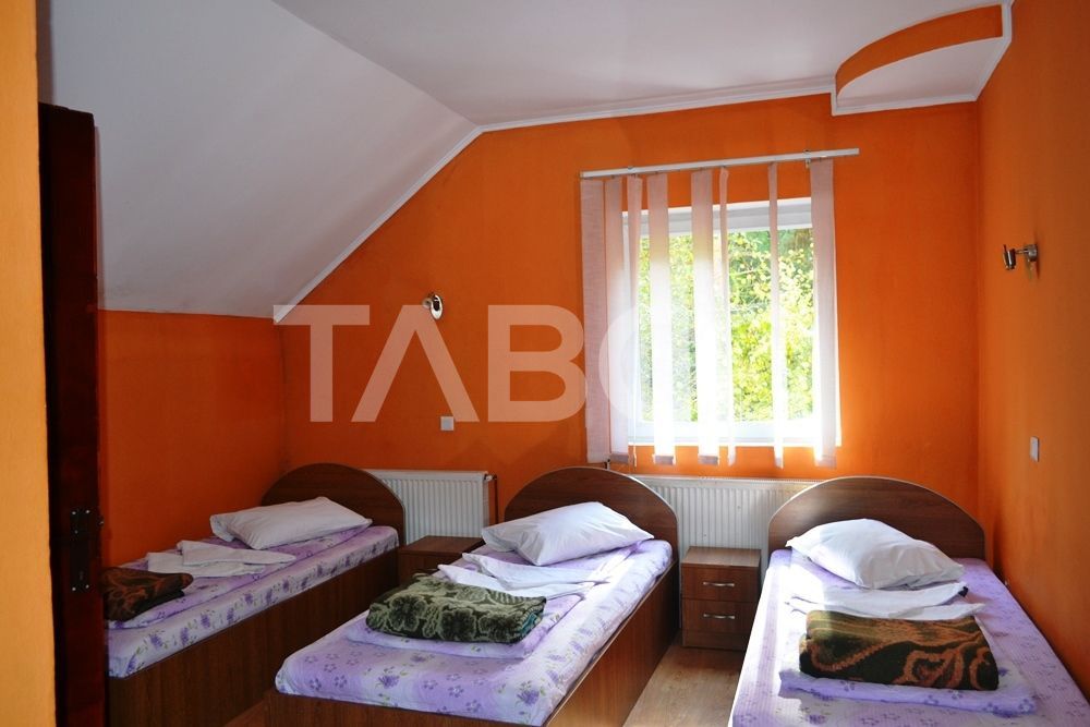 Pensiune de vanzare in Talmaciu judetul Sibiu renovata cu 26 camere – fotografia 23 din 27