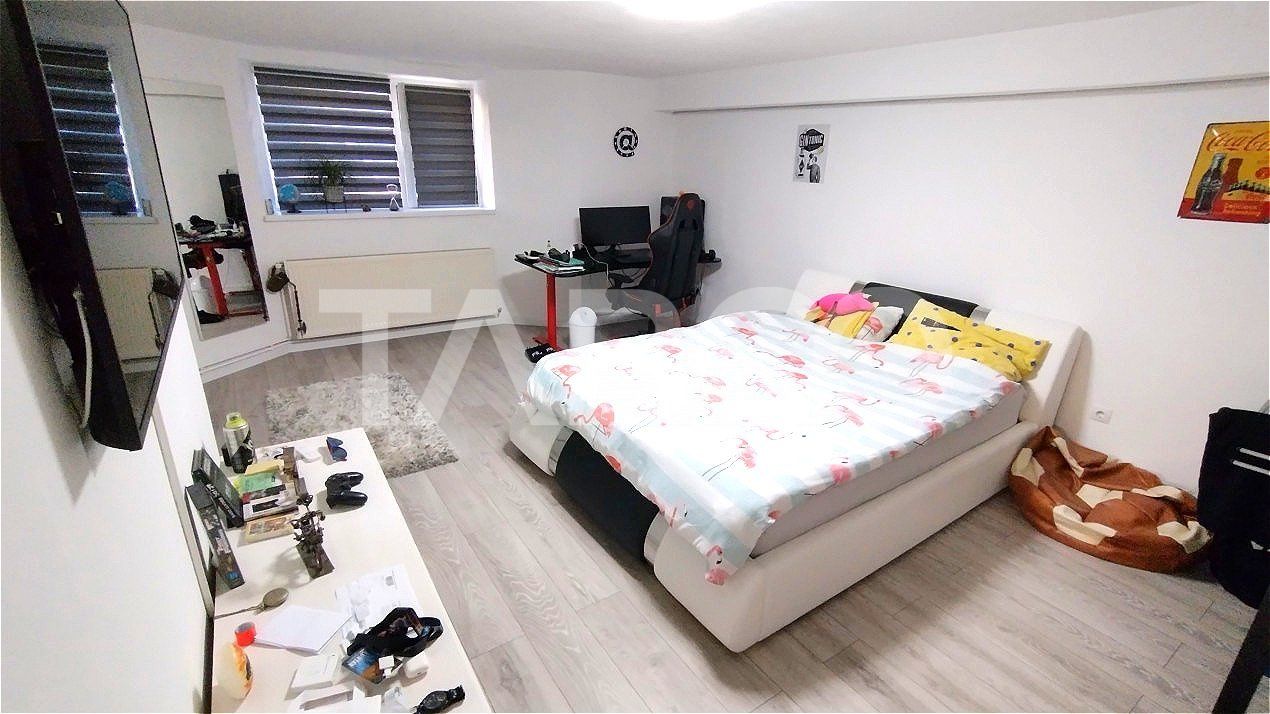 Casa de inchiriat cu 4 nivele pentru regim hotelier Strand Sibiu – fotografia 12 din 46