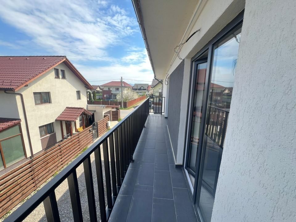 Apartament-4 Camere-Decomandat-Mobilat-Utilat-Parcare-etaj 1-Izvor-Tarlungeni – fotografia 11 din 14