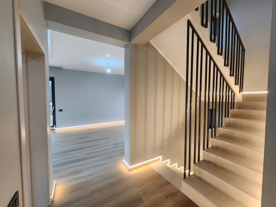 CASA INDIVIDUALA, 5 CAMERE, 3 BAI, 141 MP UTILI, 490 MP TEREN, MIROSLAVA – fotografia 11 din 19