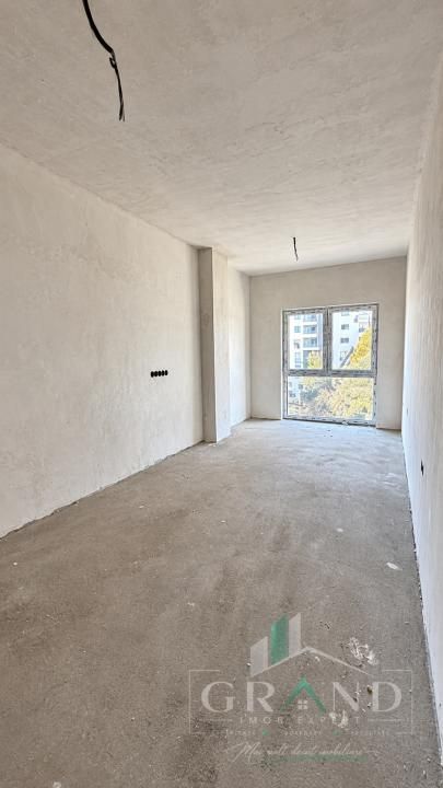 Oportunitate ! Apartament 4 Camere | Semifinisat | Logie 10 MP | Floresti – fotografia 12 din 27