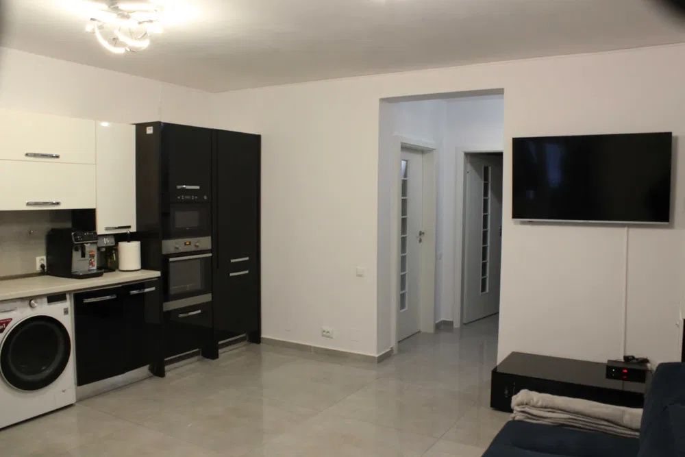 Apartament 3 camere zona VIVO Str.Razoare 68mp – fotografia 3 din 8
