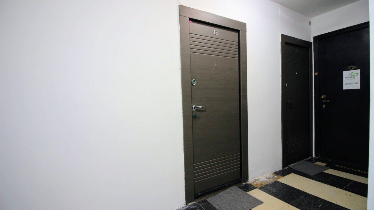 Piața Universității – 2 camere, 2 băi, mobilate modern, etaj 1/8, ideale Airbnb – fotografia 21 din 24