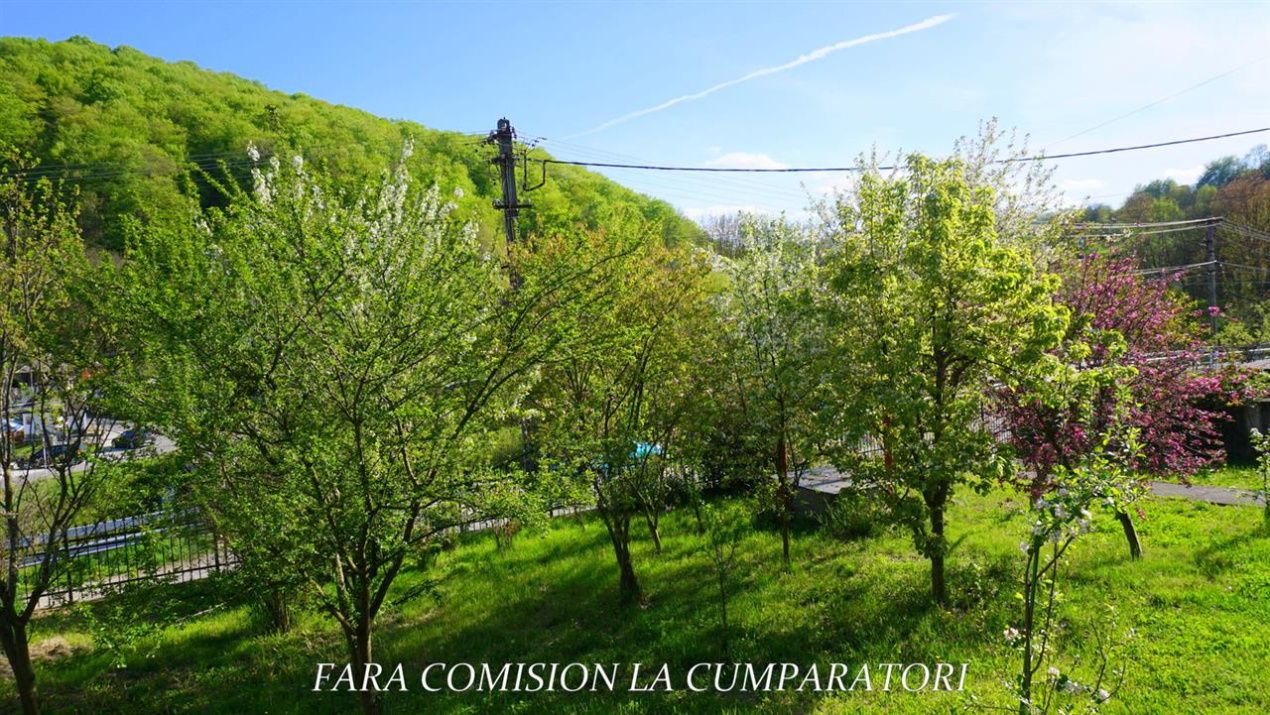 ELEGANTA SI LINISTE LA CATIVA PASI DE STATIUNILE VALCENE – fotografia 27 din 30