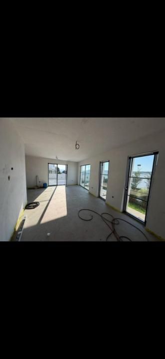 Casa individuala, 160mp utili, semifinisata, garaj, cu PANORAMA, zona VIVO! – fotografia 5 din 7