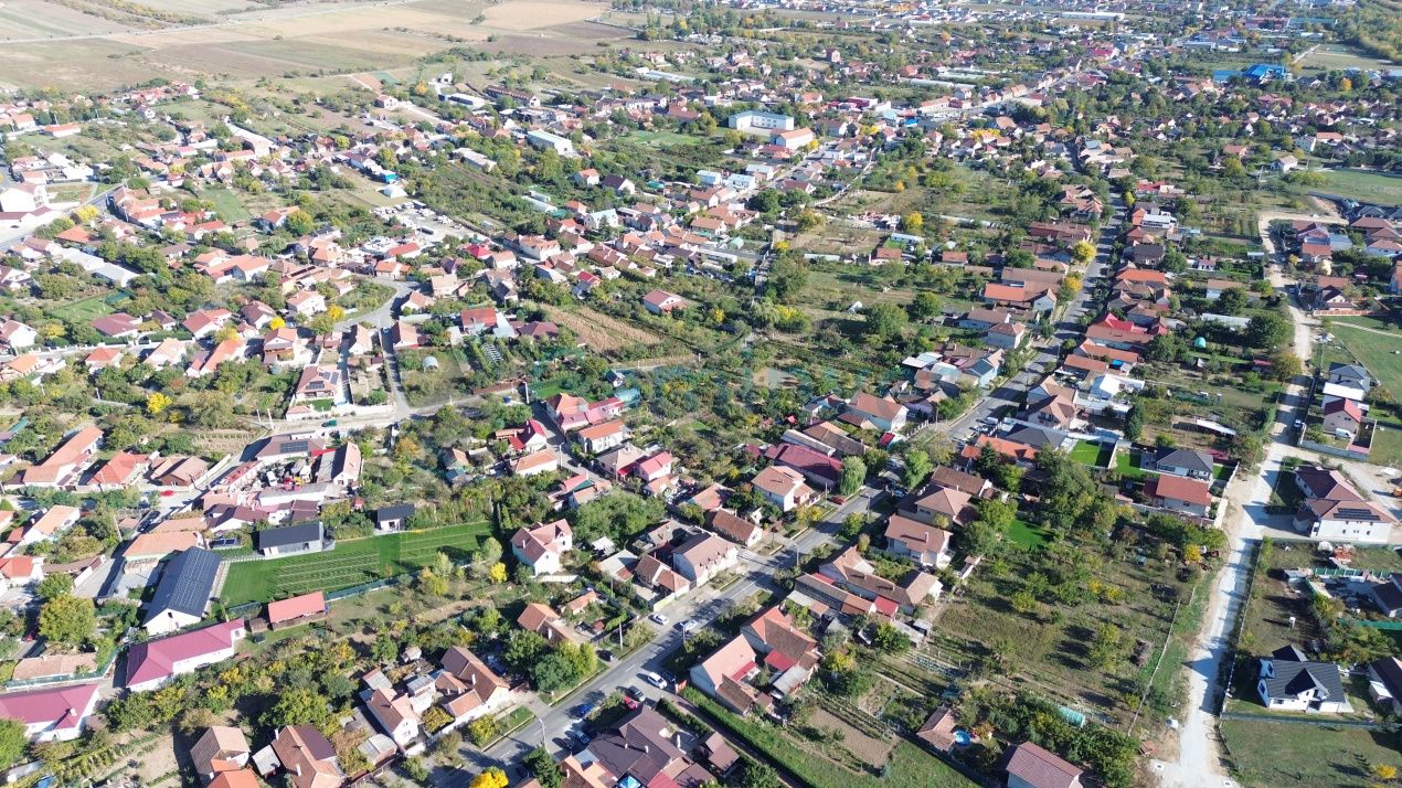 Teren intravilan cu autorizatie de constructie de vanzare in Oradea – fotografia 3 din 8