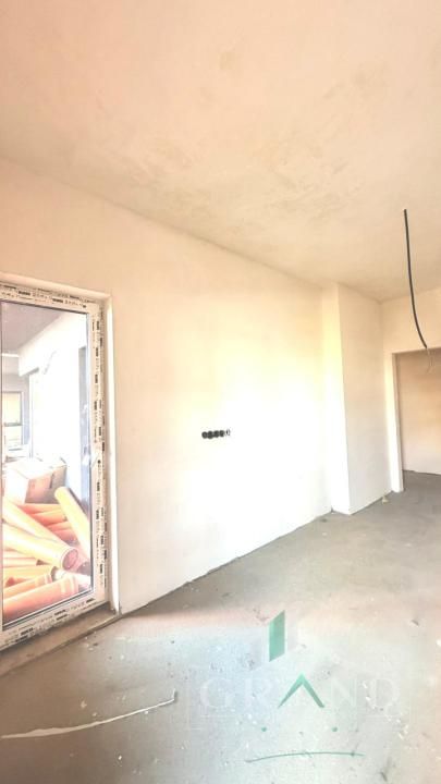 Oportunitate ! Apartament 4 Camere | Semifinisat | Logie 10 MP | Floresti – fotografia 9 din 27