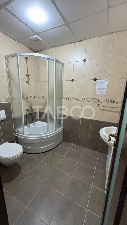 Pensiune de vanzare 36 camere restaurant terasa piscina in Rasinari – fotografia 9 din 9