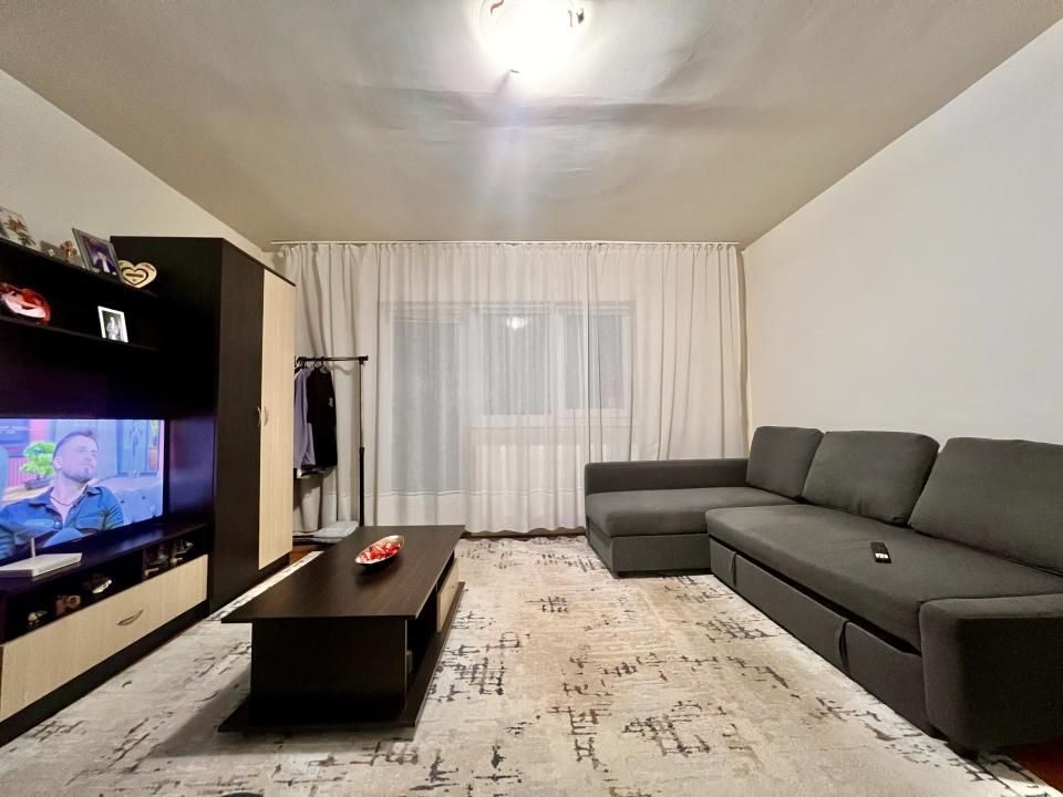 Apartament 3 camere, decomandat, 65 mp utili , etaj 2/4 -Girocului – fotografia 2 din 11