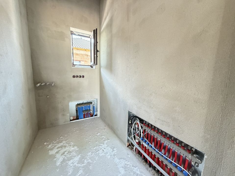 Casa Noua Alba Micesti 4 Camere 2 bai Terasa curte 400mp Teren Finisata la cheie – fotografia 8 din 15