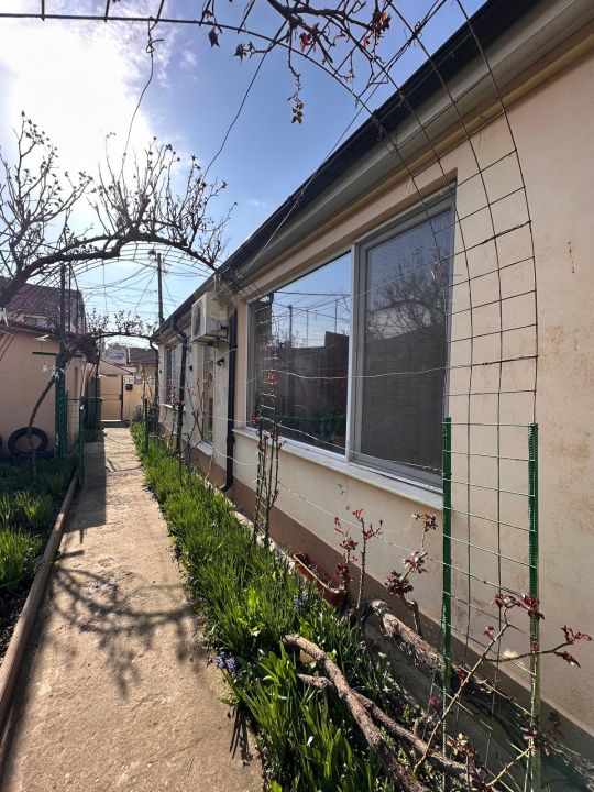 Casa situata in zona Tomis II | 386 mp teren – fotografia 1 din 22